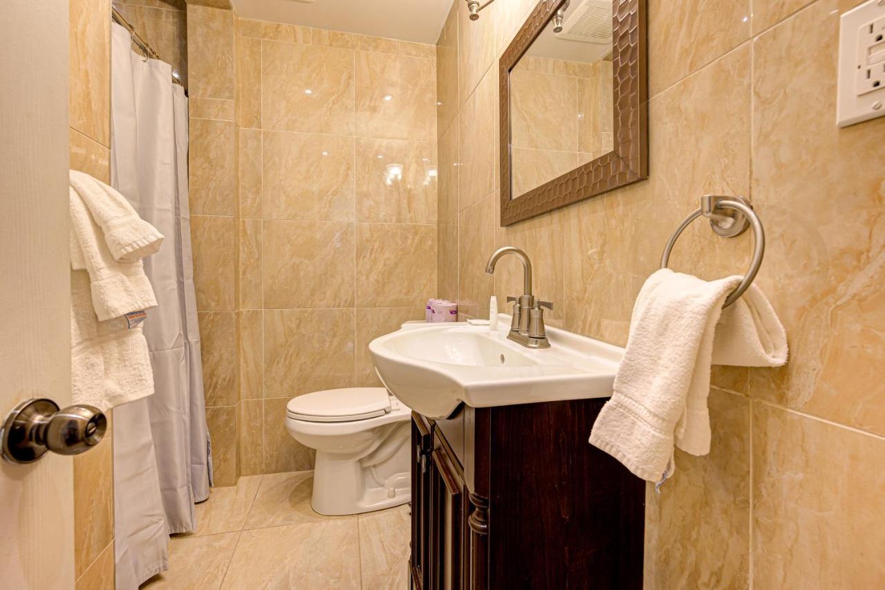 St George Suites By Hoco Hotels Collection สตราตฟอร์ด ภายนอก รูปภาพ